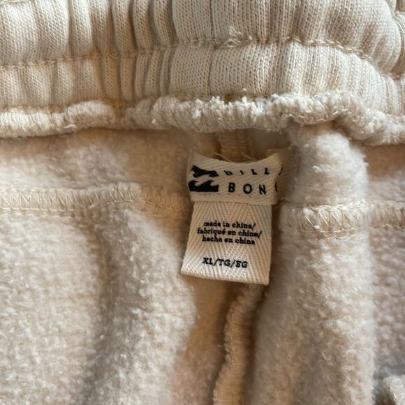 NWT Billabong Womens Pants Sunset Joggers color whitecap cream XL - Picture 9 of 10